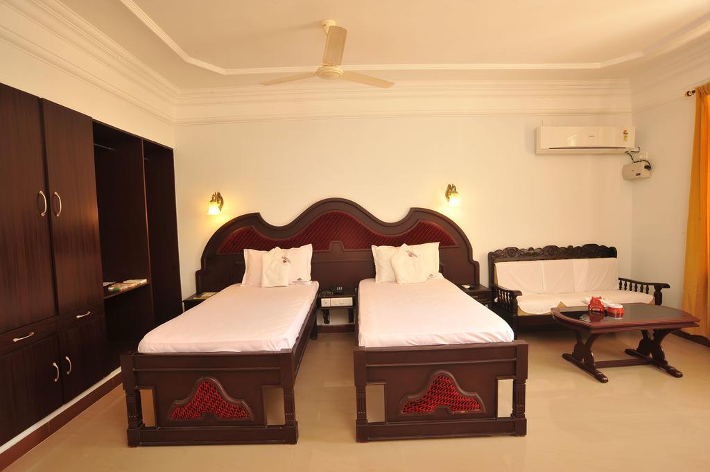 Indraprastha Beach Resort Варкала Екстер'єр фото