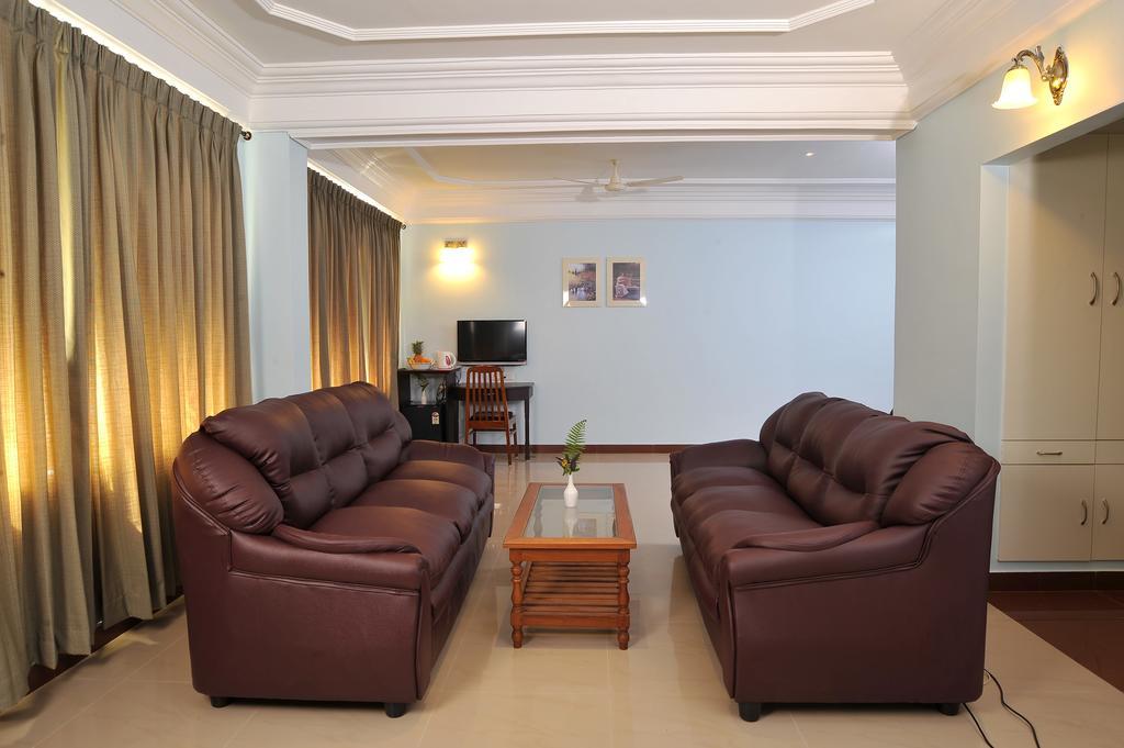 Indraprastha Beach Resort Варкала Екстер'єр фото
