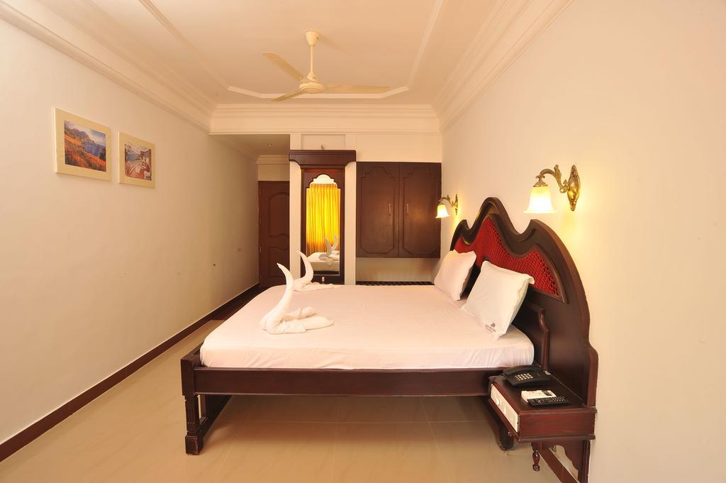 Indraprastha Beach Resort Варкала Екстер'єр фото